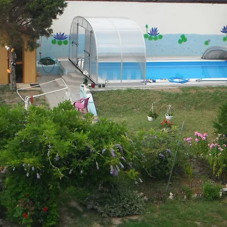 Timarhaz Maganszallashely 3*