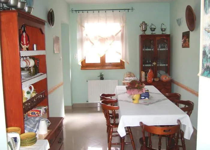 Timarhaz Maganszallashely 3* Szegedin