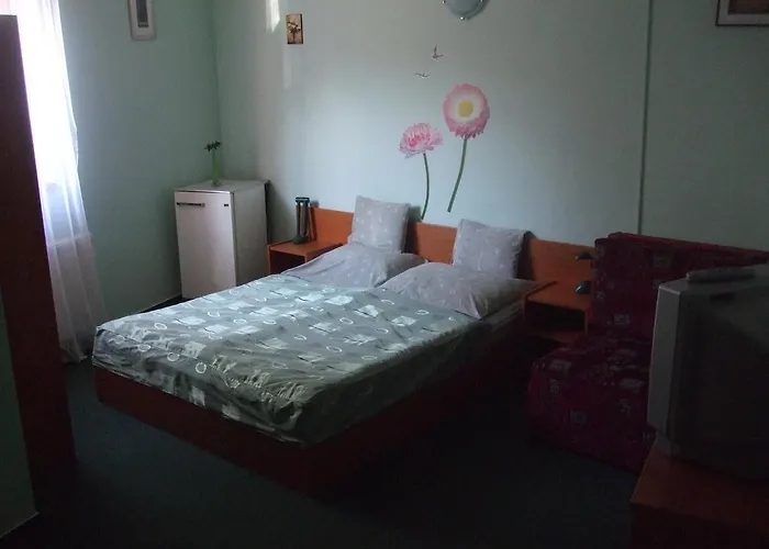 Timarhaz Maganszallashely Frühstückspension 3*
