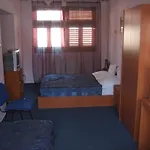 Timarhaz Maganszallashely 3* Szeged
