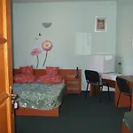 Timarhaz Maganszallashely 3*