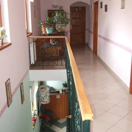Timarhaz Panzio Bed & Breakfast *