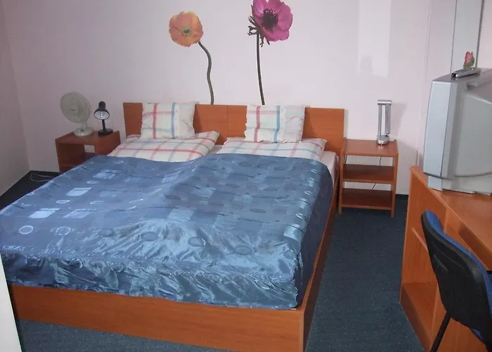 Timarhaz Maganszallashely Bed & Breakfast Szeged