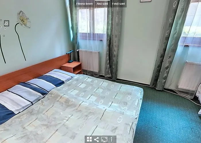 Timarhaz Maganszallashely Bed & Breakfast